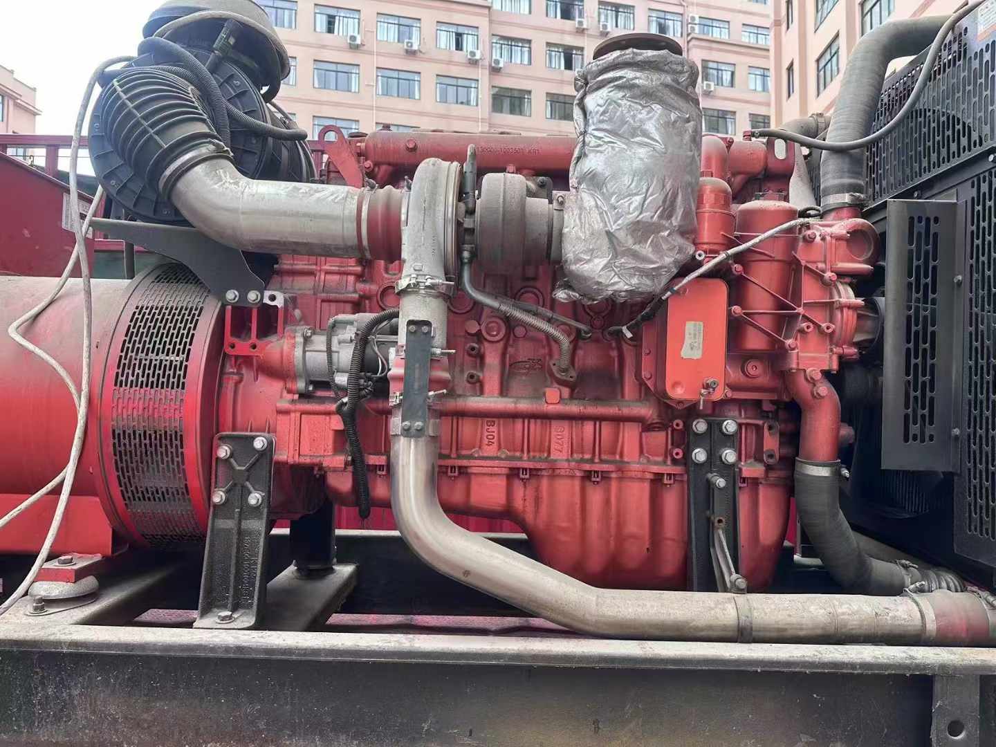 融水如何选择适合 600kW 柴油发电机组的过载保护器？